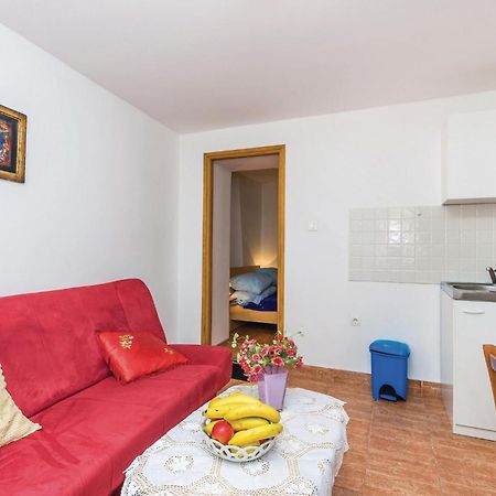 1 Bedroom Nice Apartment In Senj เซนญ์ ภายนอก รูปภาพ